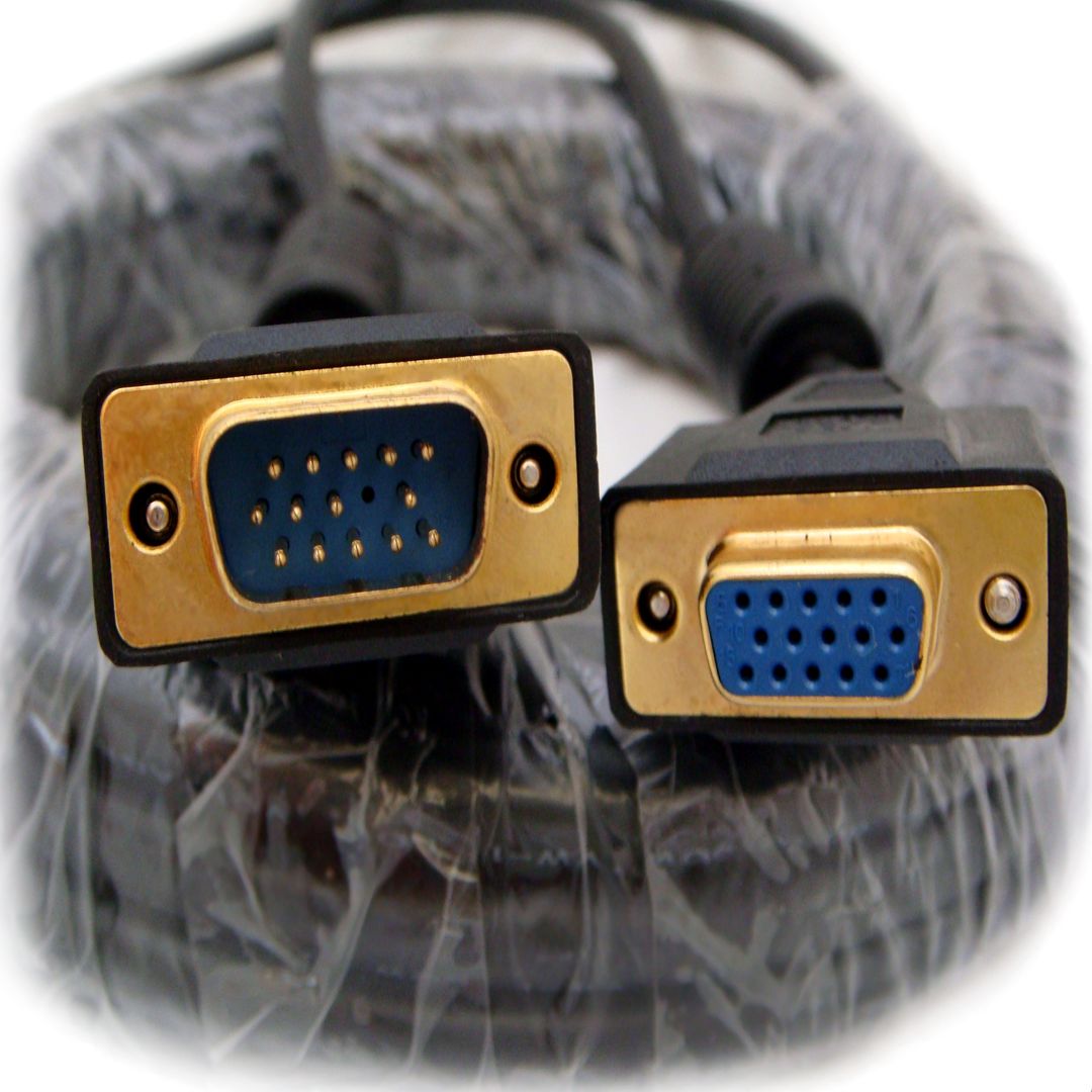 Gen VGA Cable 15M HDDB15 M/F CB166M - 50 - FC | Gigahertz