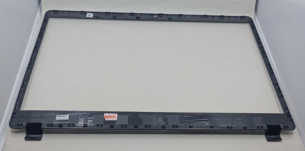 Replacement LCD Bezel For Acer A315 - 54K WL | Gigahertz