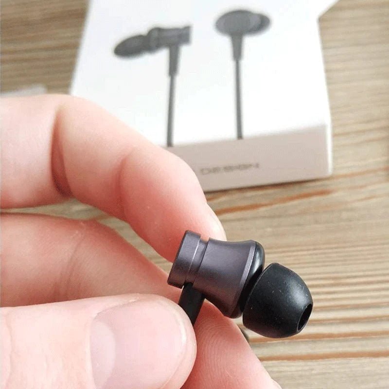 Xiaomi Mi In - Ear Headphones Basic | Gigahertz